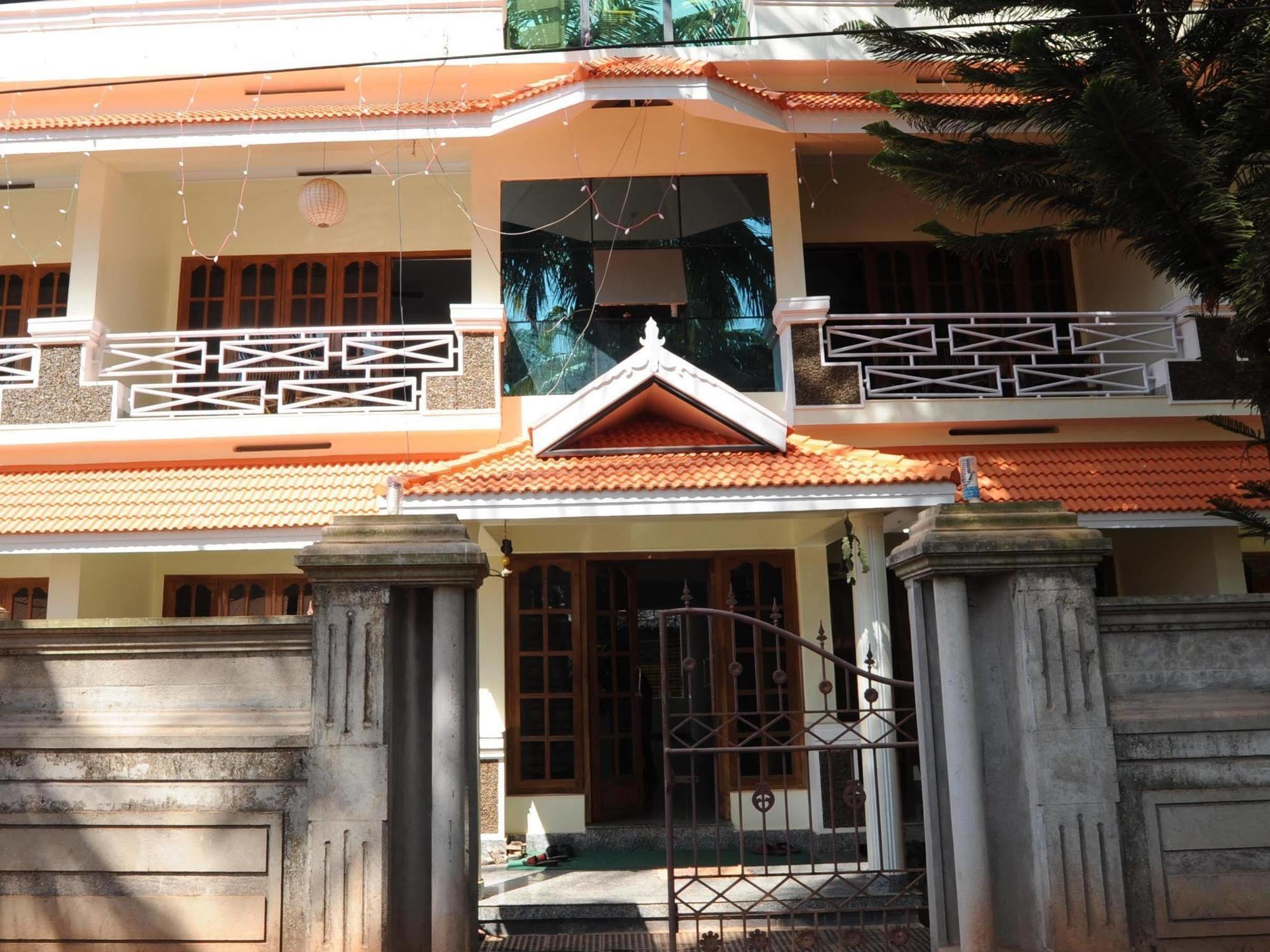 Oceanic Beach Residency Varkala Buitenkant foto